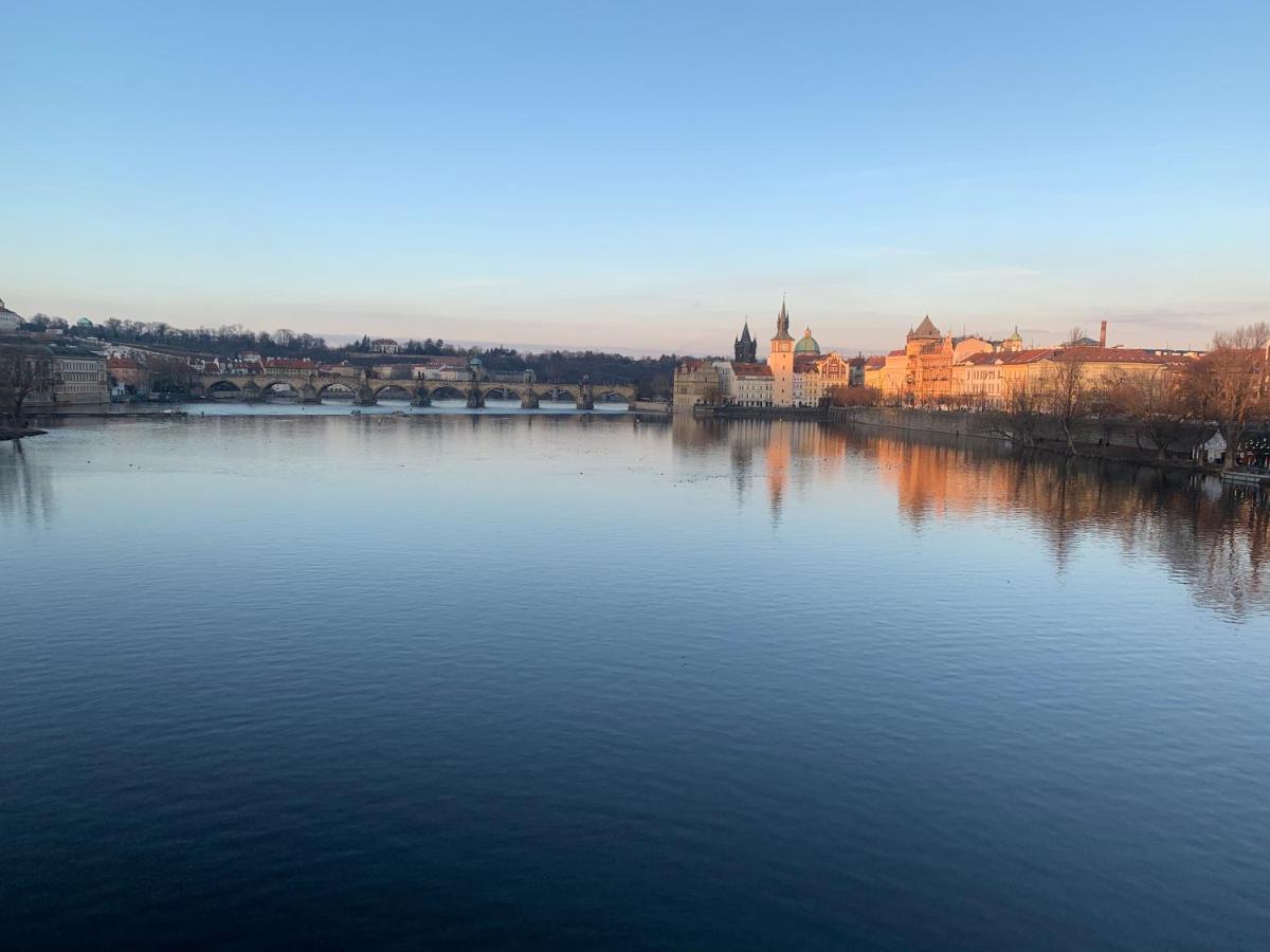 Apartmán Anenska By Charles Bridge 1 *